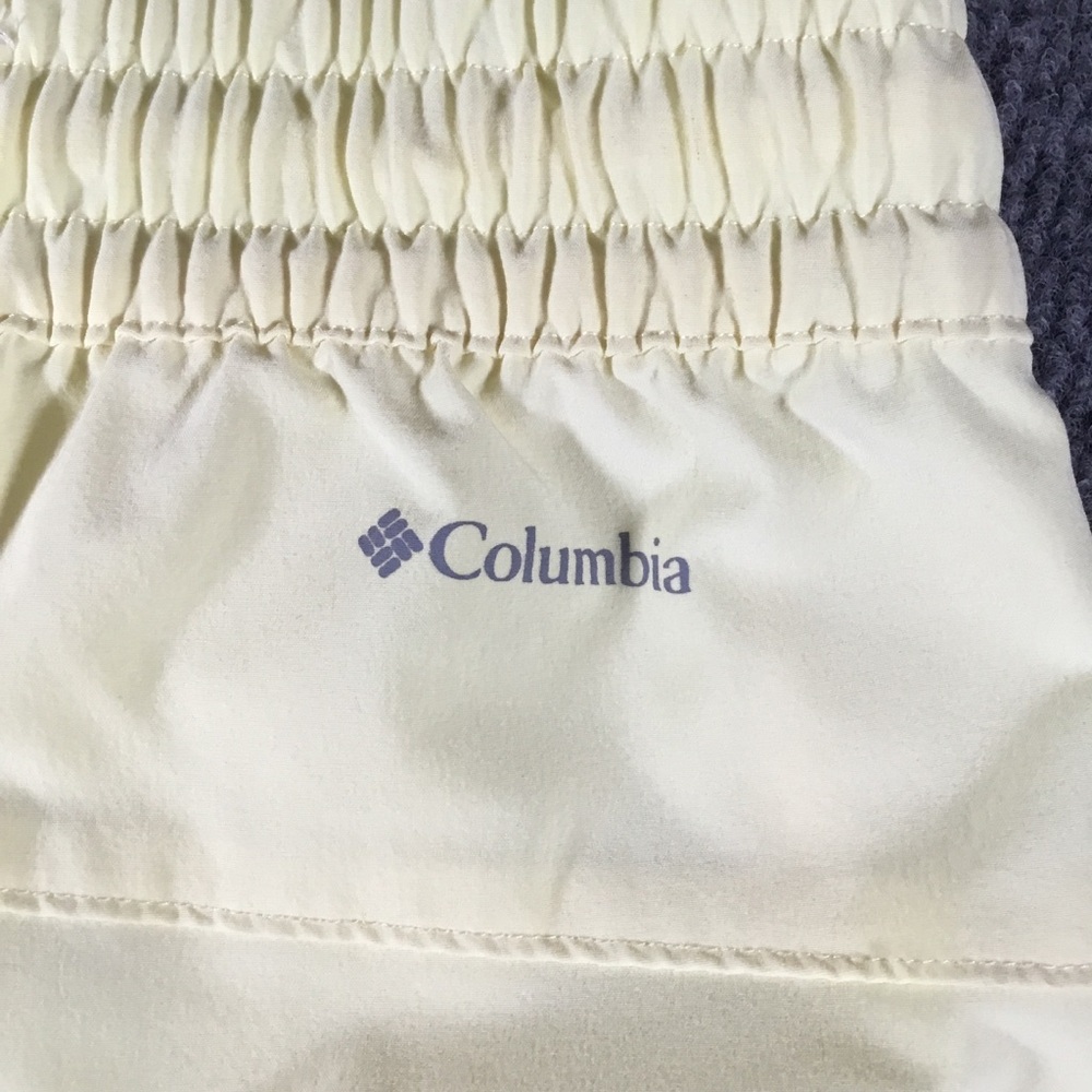 Columbia Bogata Bay stretch shorts women’s size large - Picture 4 of 9